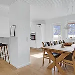 4 Bedroom Beautiful In * Ebeltoft