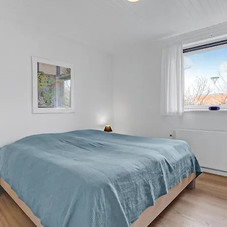 4 Bedroom Beautiful In