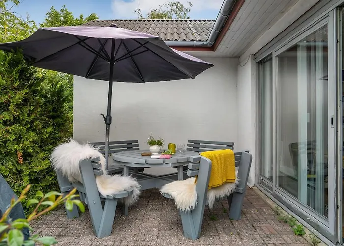 4 Bedroom Beautiful In Ebeltoft